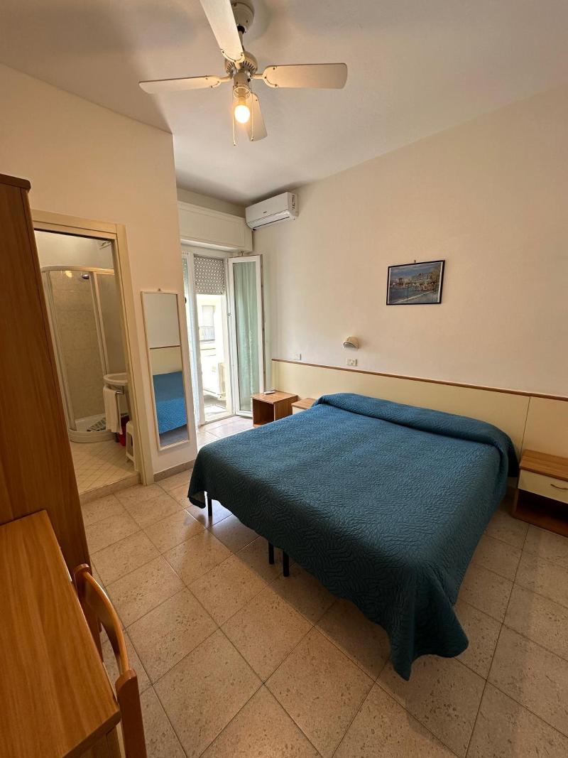 Hotel La Plage image