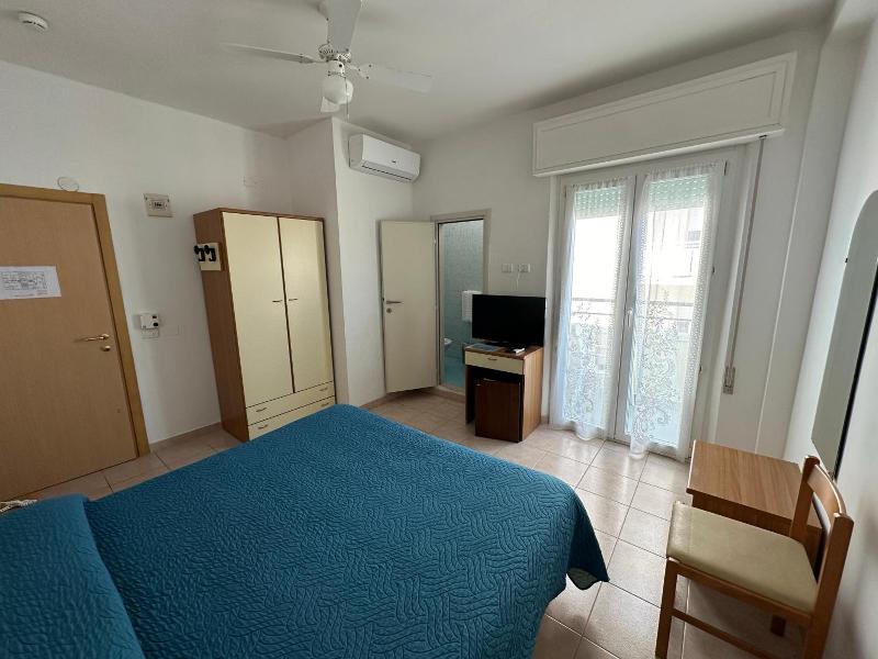 Hotel La Plage image