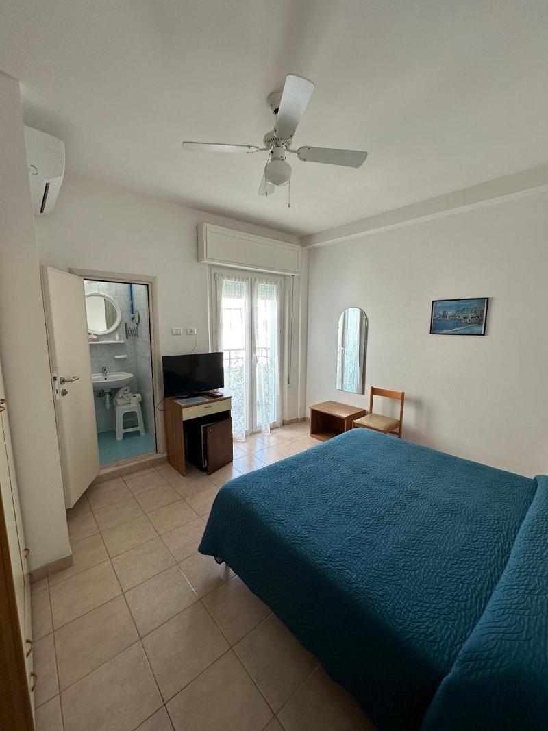 Hotel La Plage image