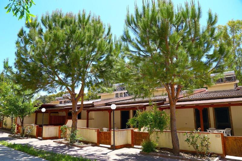 Eraclea Minoa Village image