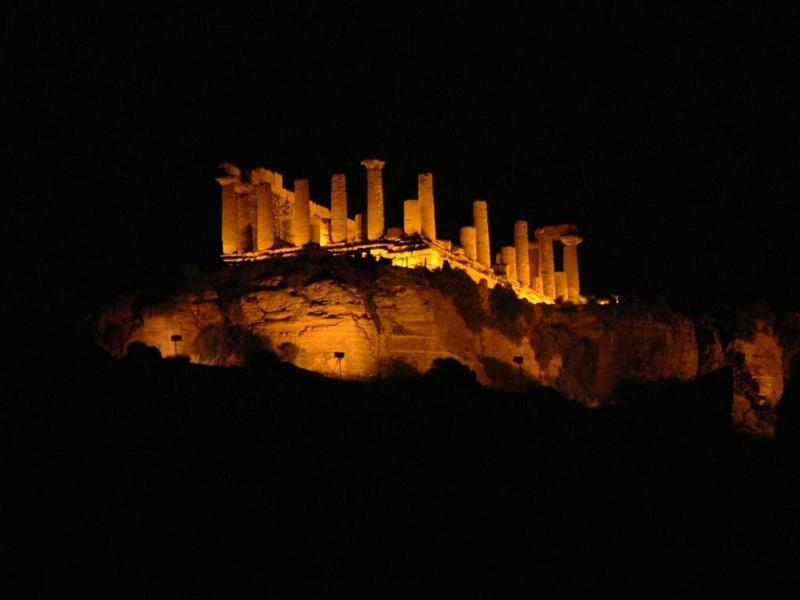 Eraclea Minoa Village image