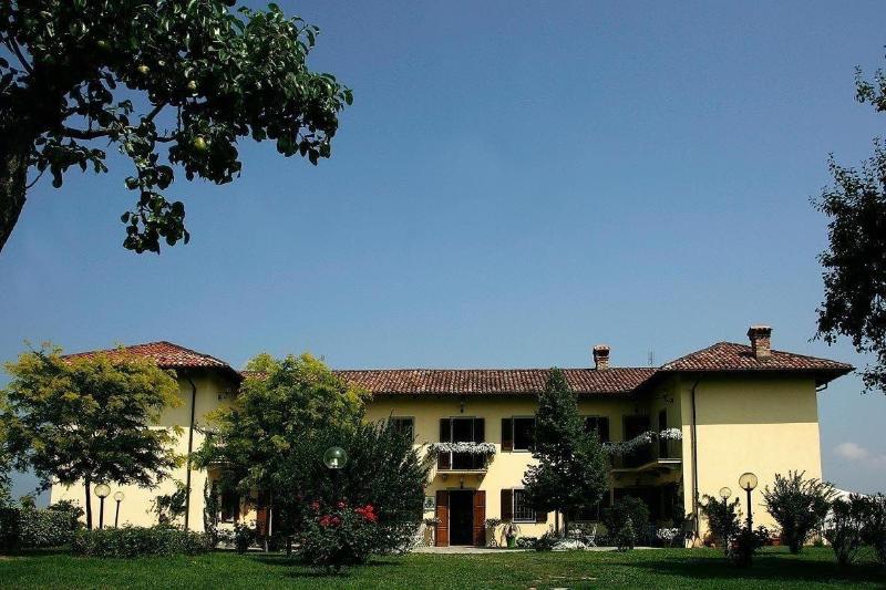 Bricco San Giovanni image
