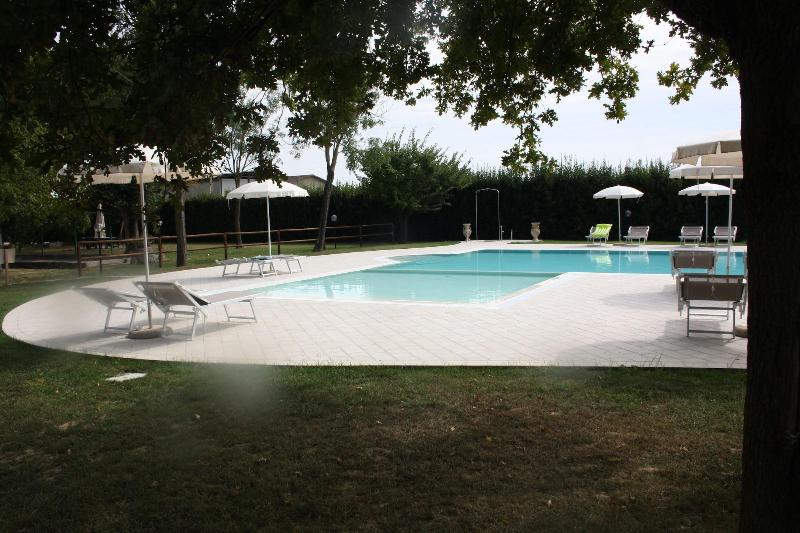 Agriturismo La Pisana image