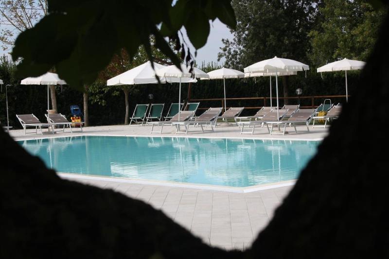 Agriturismo La Pisana image