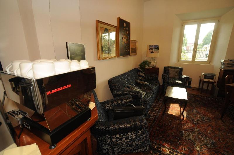 La Locanda di Adele - Il Giardinetto B&B
