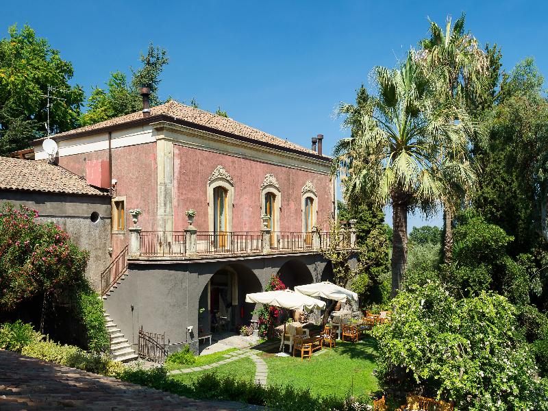 Monaci delle Terre Nere image