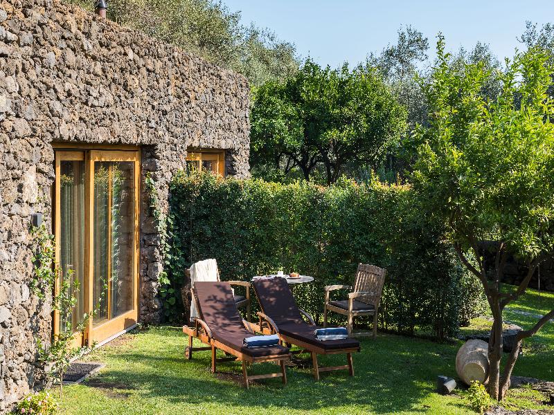 Monaci delle Terre Nere image
