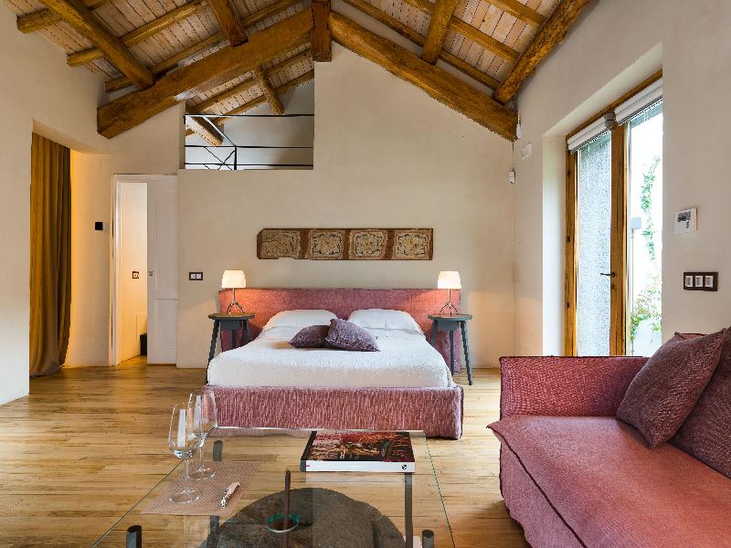 Monaci delle Terre Nere image