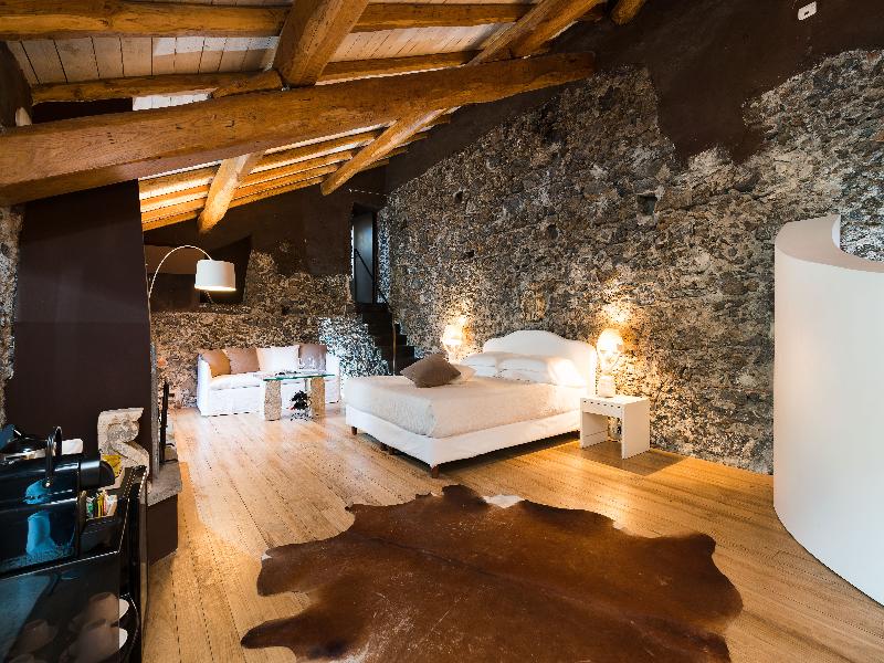 Monaci delle Terre Nere image