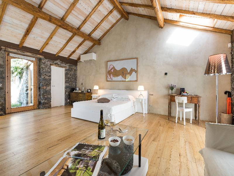 Monaci delle Terre Nere image