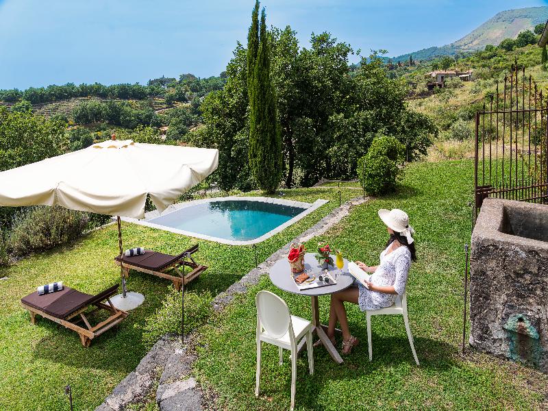 Monaci delle Terre Nere image