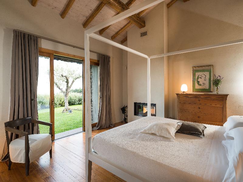 Monaci delle Terre Nere image