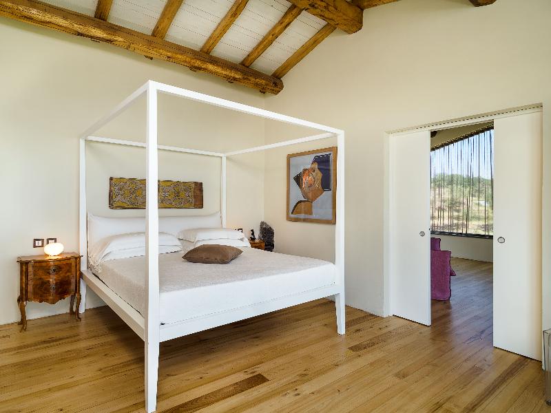 Monaci delle Terre Nere image