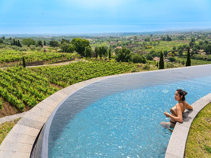 Monaci delle Terre Nere image
