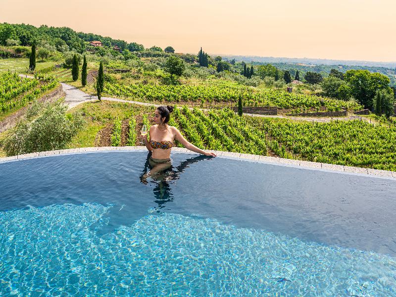 Monaci delle Terre Nere image