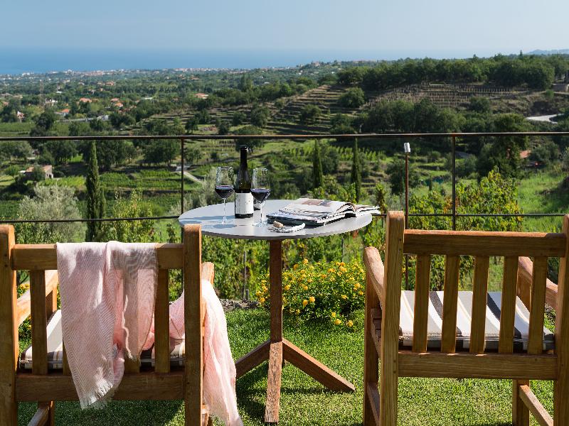 Monaci delle Terre Nere image