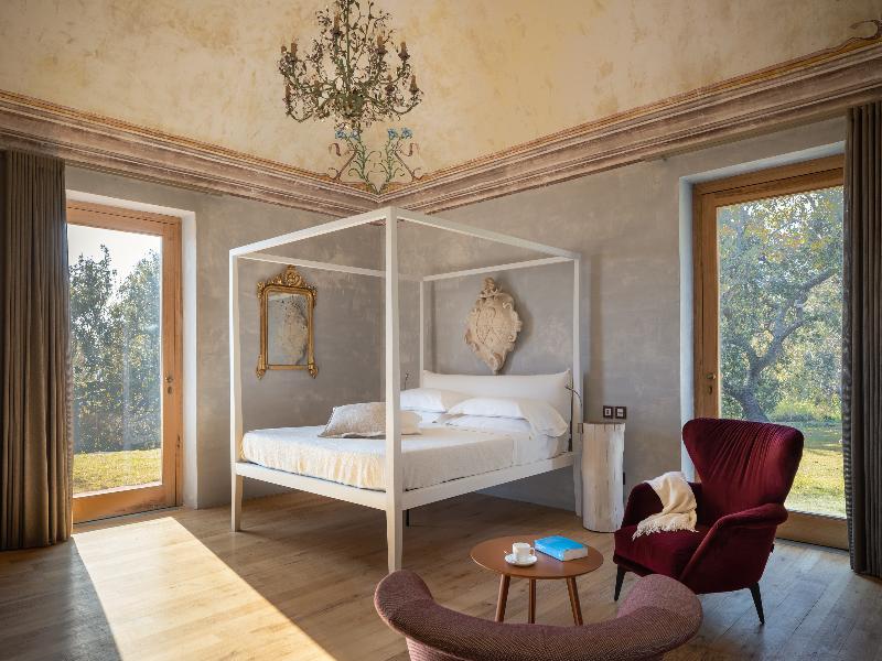 Monaci delle Terre Nere image