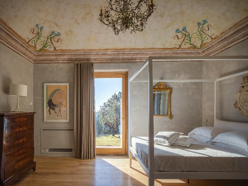 Monaci delle Terre Nere image