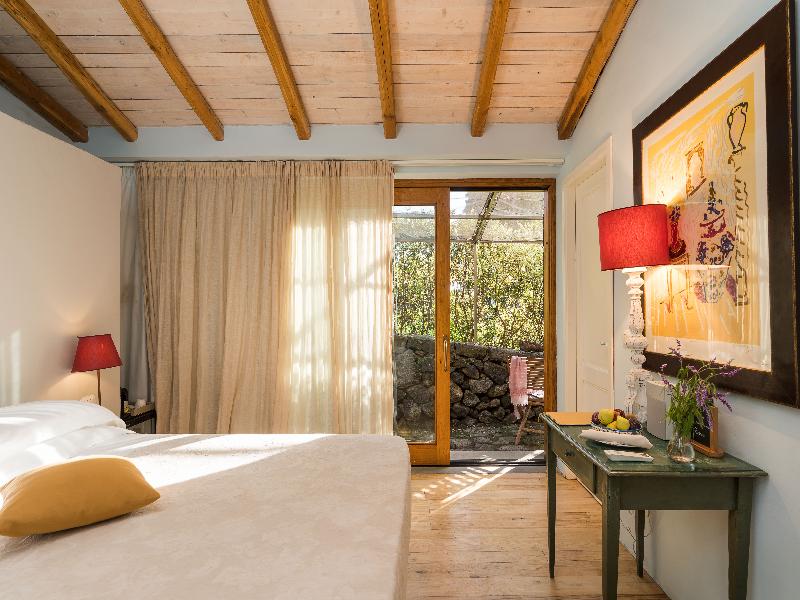 Monaci delle Terre Nere image