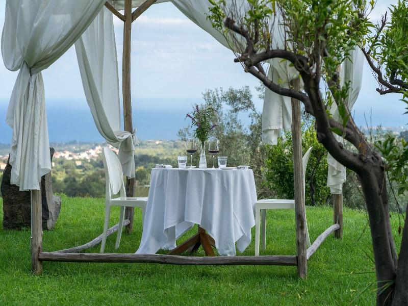 Monaci delle Terre Nere image