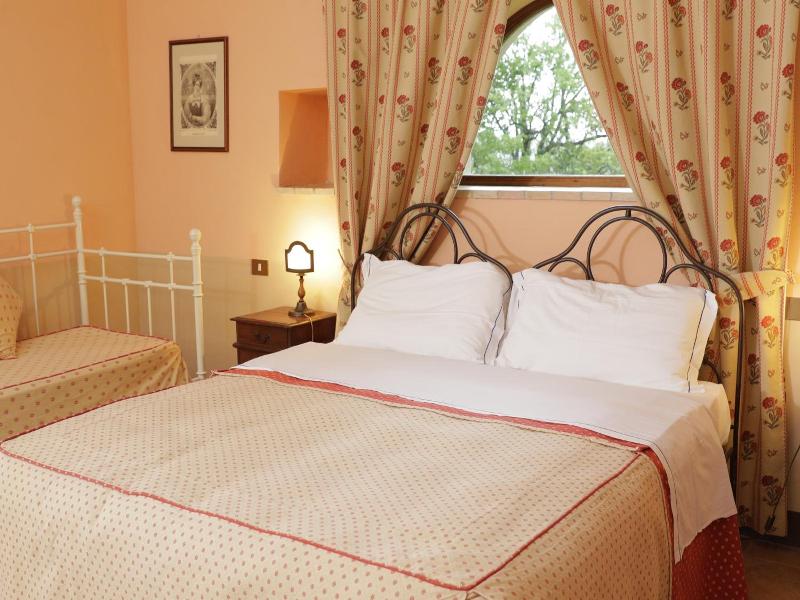 Villa Pardi image