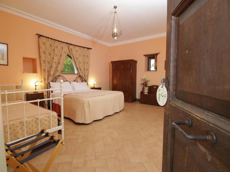 Villa Pardi image