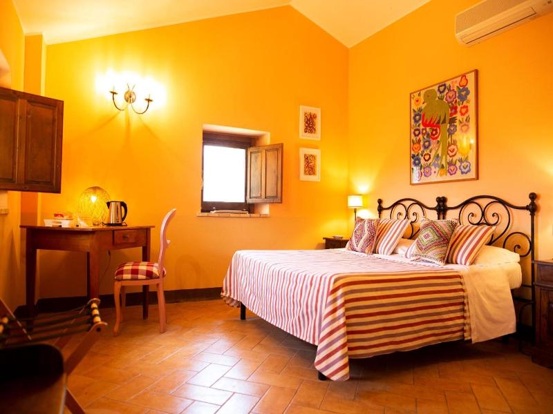 Villa Pardi image
