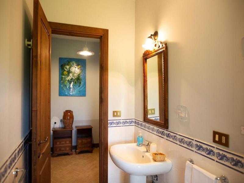 Villa Pardi image