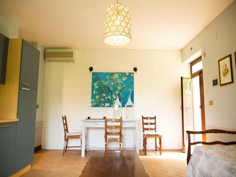 Villa Pardi image