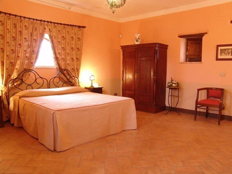 Villa Pardi image