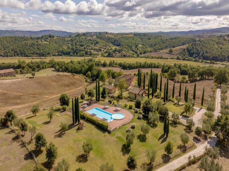 Poggiovalle Tenuta Italiana image