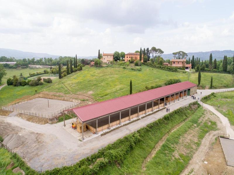 Poggiovalle Tenuta Italiana image