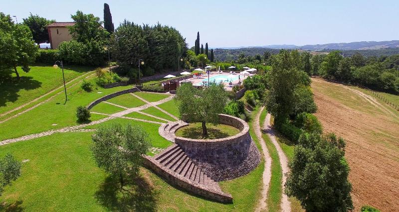Poggiovalle Tenuta Italiana image