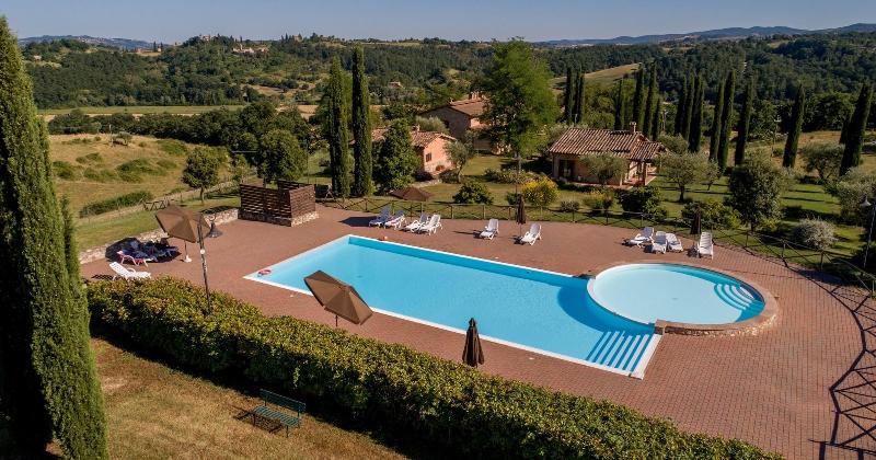 Poggiovalle Tenuta Italiana image