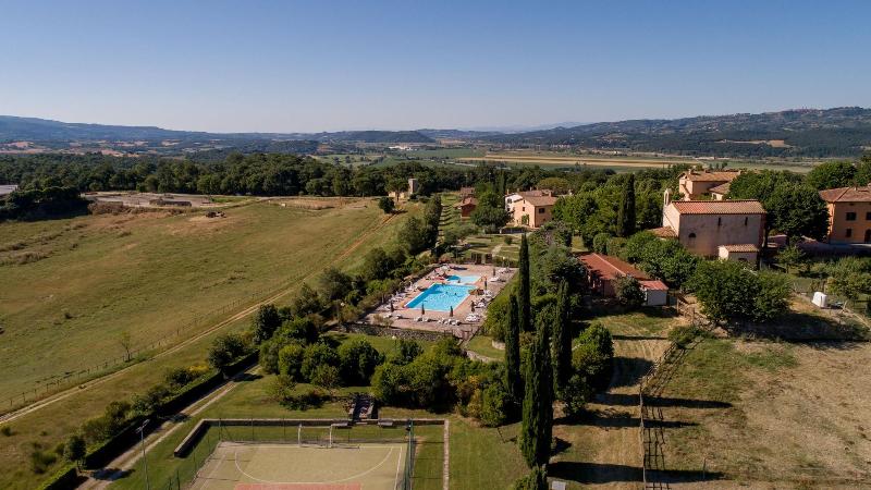 Poggiovalle Tenuta Italiana image