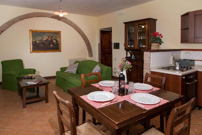 Poggiovalle Tenuta Italiana image