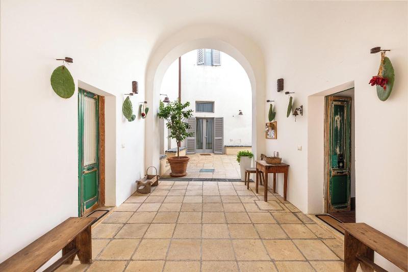 Palazzo San Giovanni image