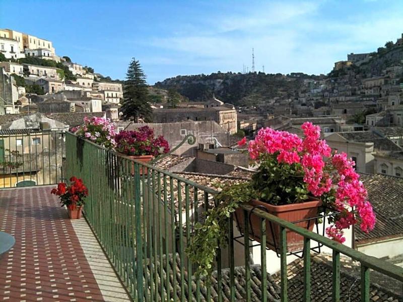 I tetti di Siciliando image