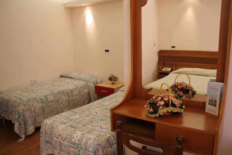 Hotel Sirena image