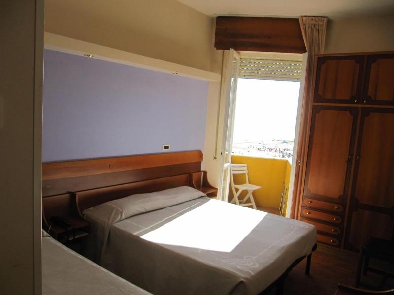 Hotel Sirena image