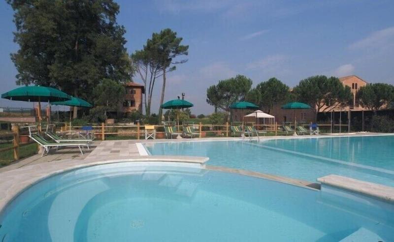 Fattoria Settepassi image