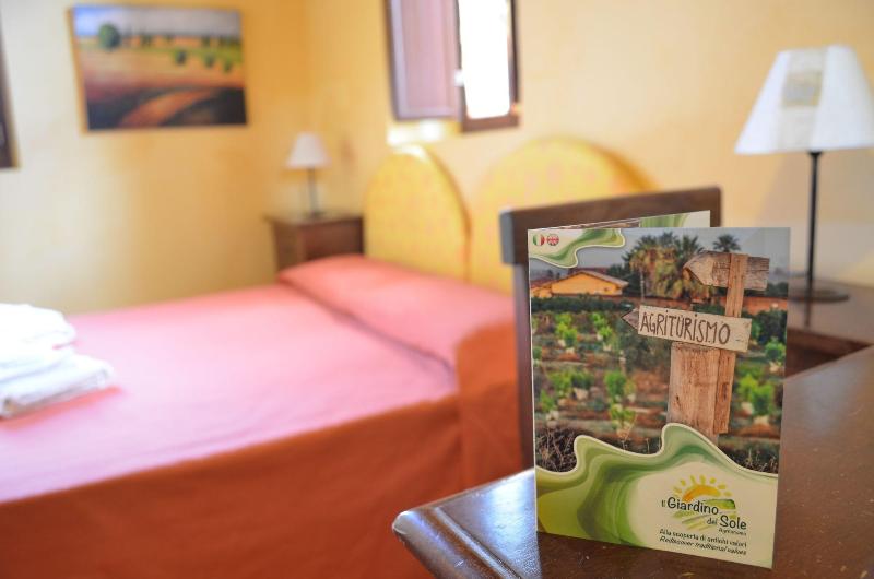 Il Giardino del sole image