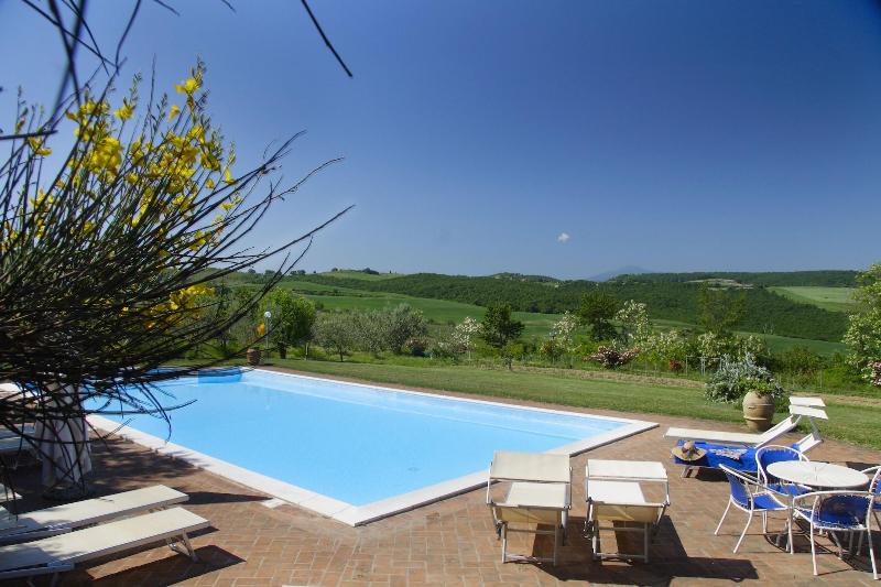 Agriturismo Il Casalone image