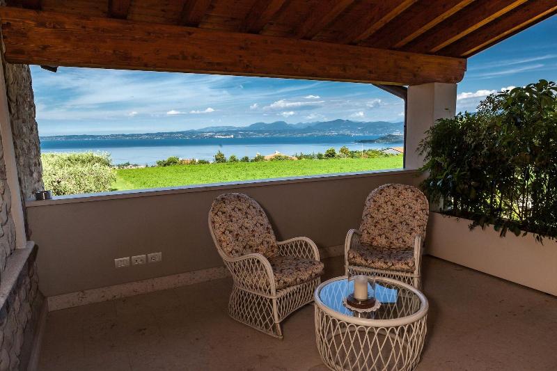 Quercia Belvedere Relais image