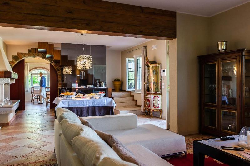 Quercia Belvedere Relais image