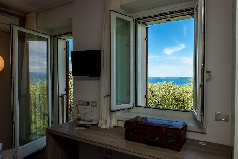 Quercia Belvedere Relais image