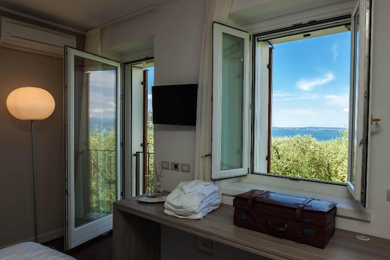 Quercia Belvedere Relais image
