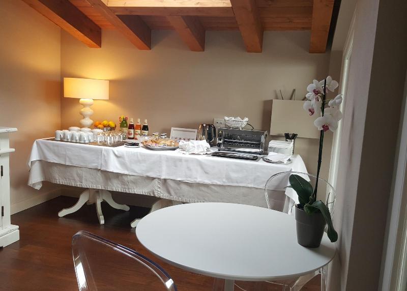 Quercia Belvedere Relais image