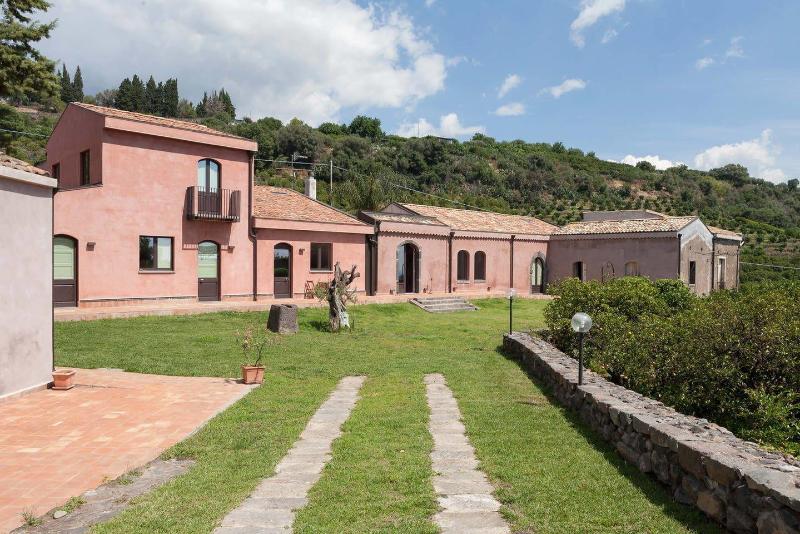 Il Giardino degli Ovali image