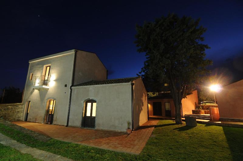 Il Giardino degli Ovali image
